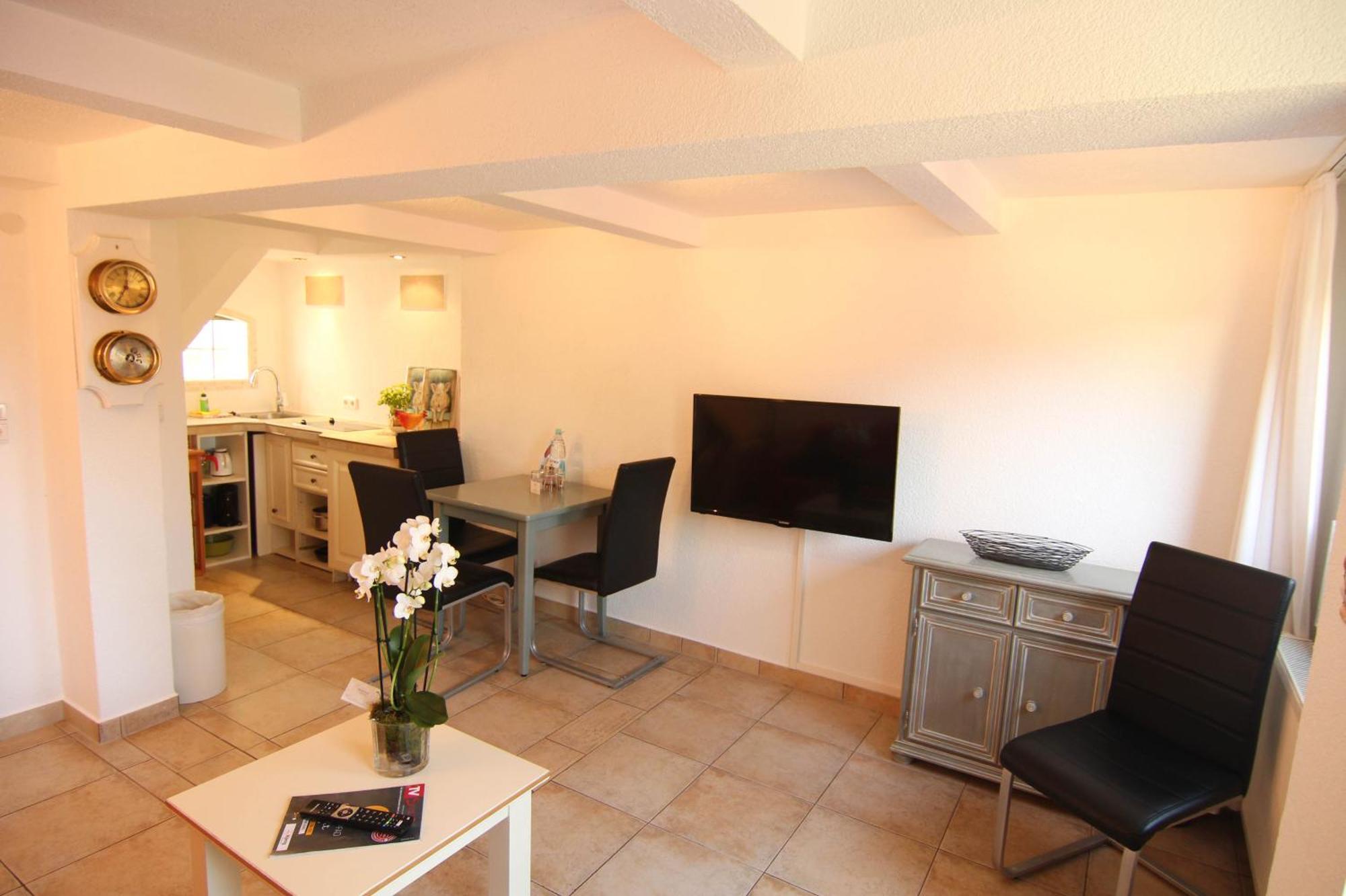 Pension Haus Lassen เวสเทอร์แลนด์ ภายนอก รูปภาพ