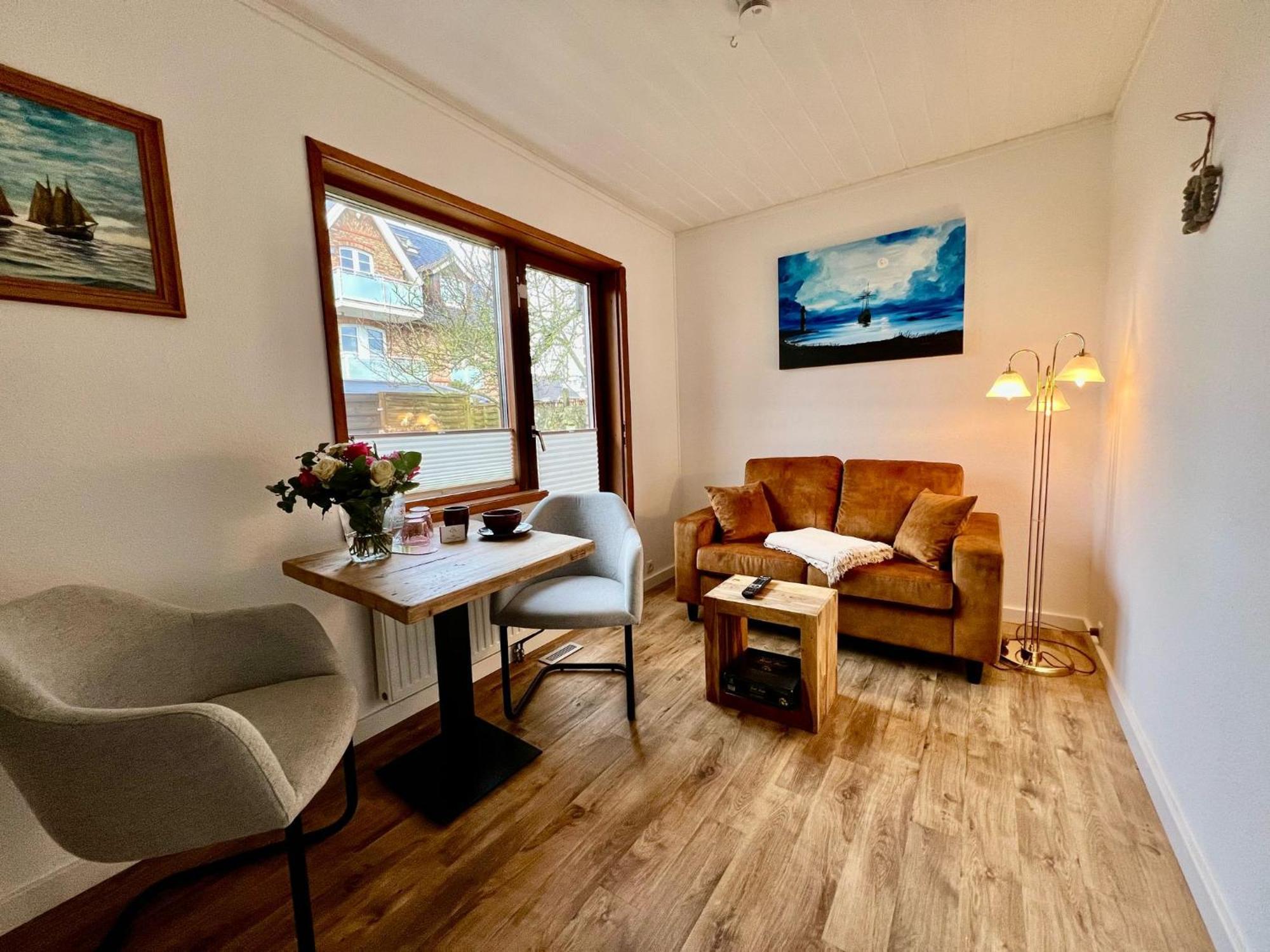 Pension Haus Lassen เวสเทอร์แลนด์ ภายนอก รูปภาพ